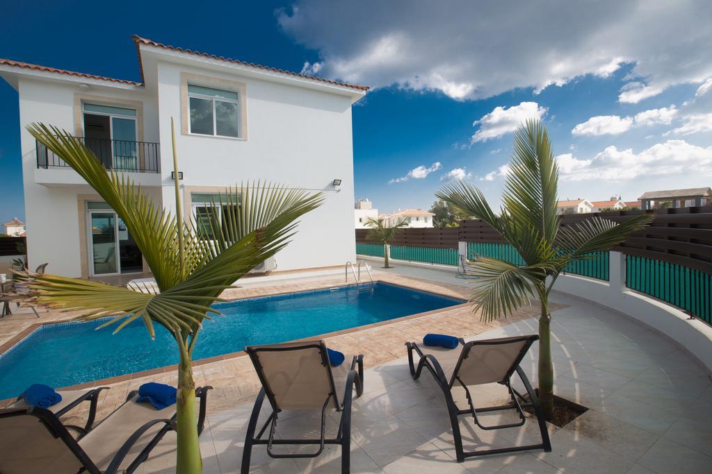 Halle Villa Protaras Habitación foto