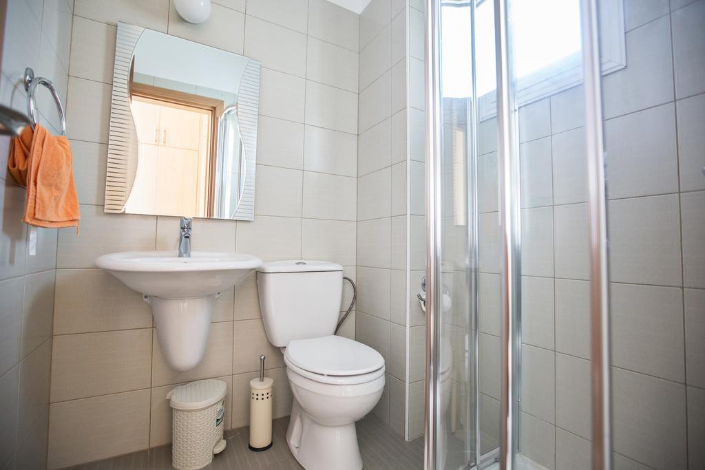 Halle Villa Protaras Habitación foto